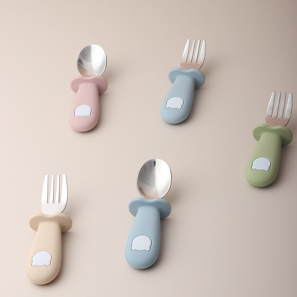 Baby Panda Shape Silicone Spoo - Baby Food Feeder recension och pris