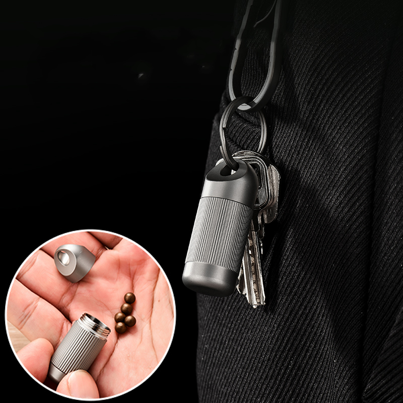 Titanium Alloy MINI Pill Box W - First Food Jar recension och pris