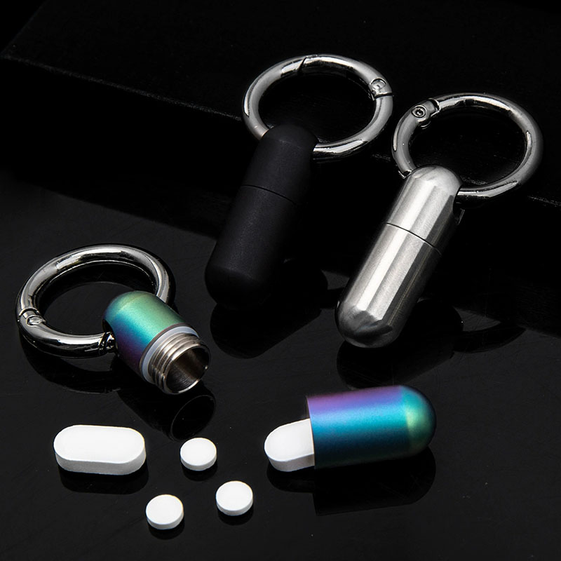 Pure Titanium Waterproof Pill  - First Food Jar recension och pris
